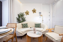 foto833-8-genteel-home-apartment-gamazo-terrace-ii-seville-20250409-183649.jpg